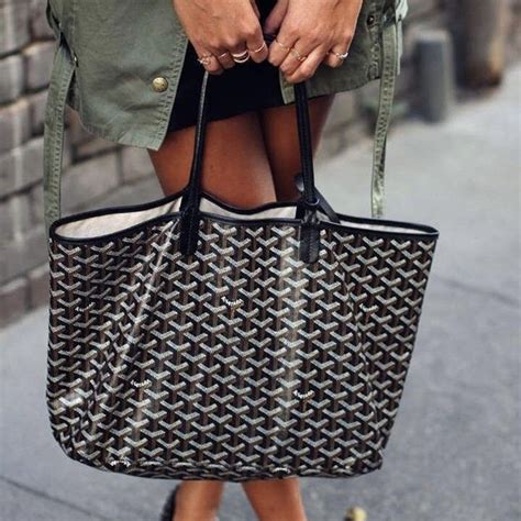 goyard vags